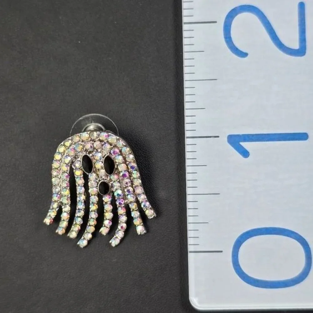 🎃‎ Sparkly Rhinestone Ghost Earrings (NWOT)